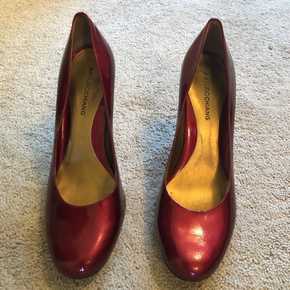 Arturo Chiang Ruby Red Pumps 9.5